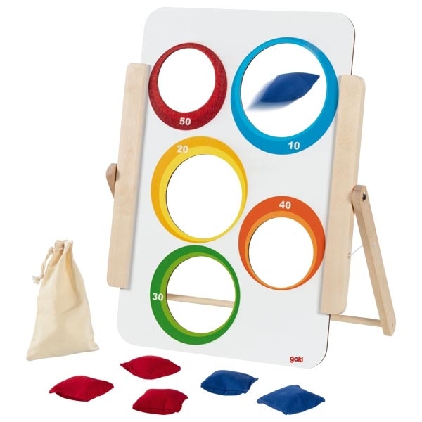 Wooden target throwing game